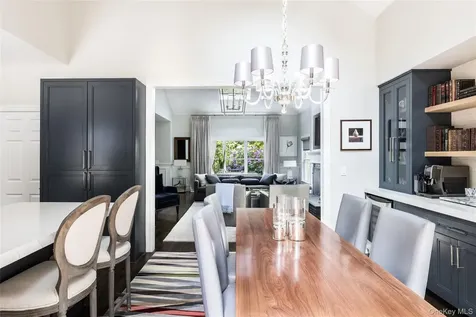 29 Oyster Pond Lane East Hampton NY 11937