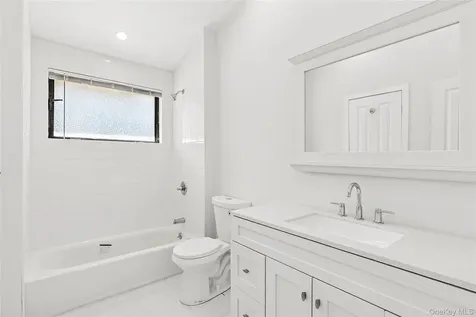 133 Trout Brook Lane Aquebogue NY 11931