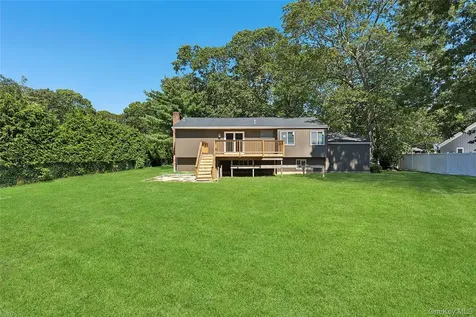 133 Trout Brook Lane Aquebogue NY 11931