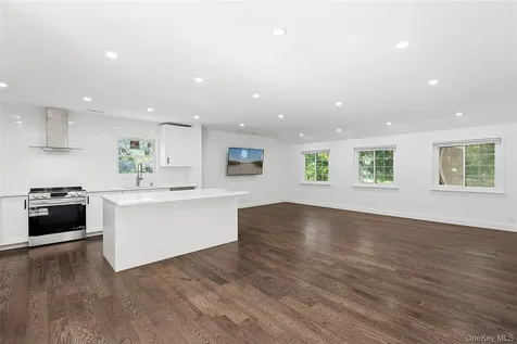 133 Trout Brook Lane Aquebogue NY 11931