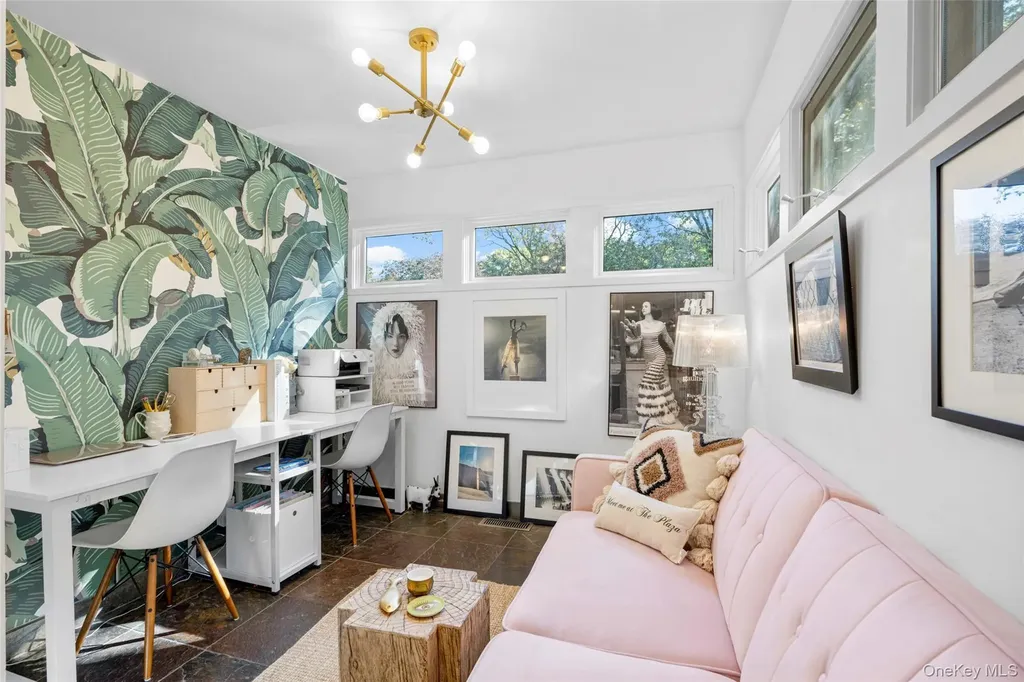 14 Leatherstocking Lane Mamaroneck NY 10543