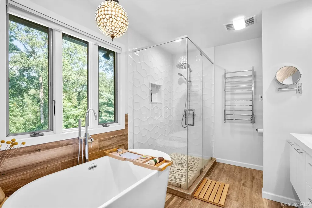 14 Leatherstocking Lane Mamaroneck NY 10543