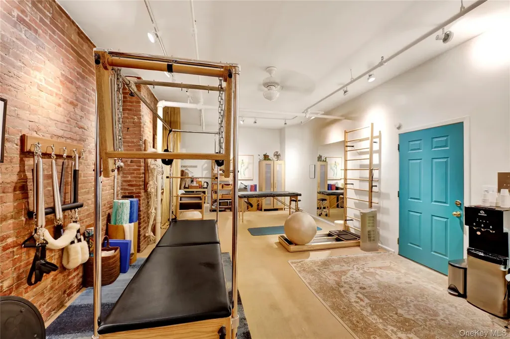 329 Atlantic Avenue Brooklyn NY 11201