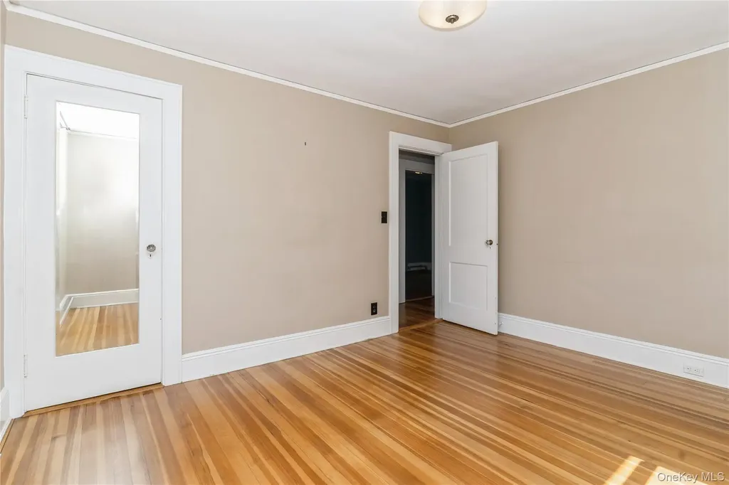 63 Lenox Avenue Lynbrook NY 11563