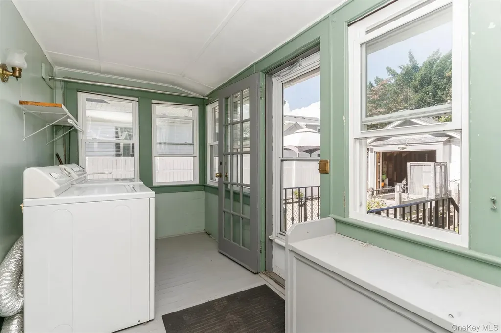 63 Lenox Avenue Lynbrook NY 11563