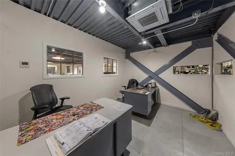 33-09 37th Avenue Long Island City NY 11101