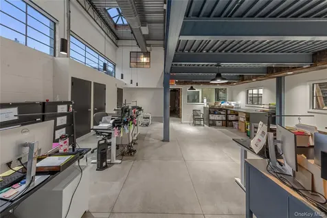 33-09 37th Avenue Long Island City NY 11101