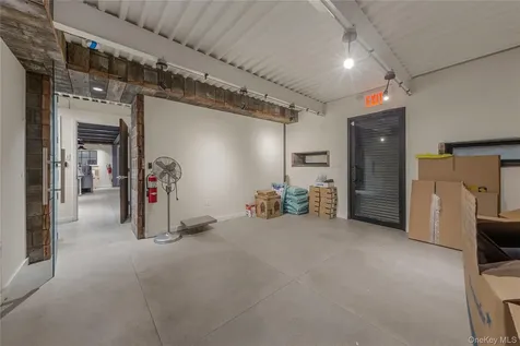 33-09 37th Avenue Long Island City NY 11101