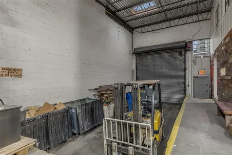 33-09 37th Avenue Long Island City NY 11101