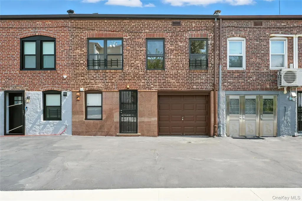 5958 69th Place Maspeth NY 11378