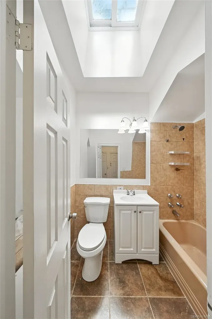 5958 69th Place Maspeth NY 11378