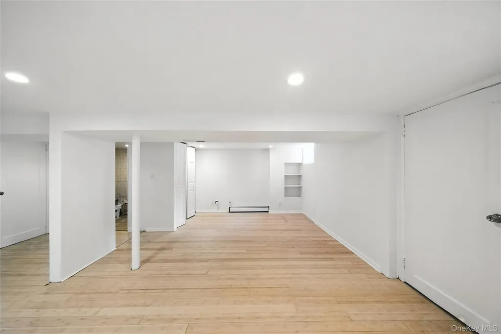 5958 69th Place Maspeth NY 11378