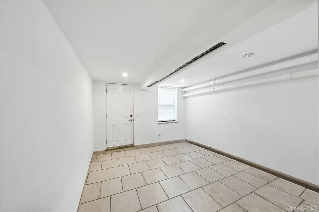 5958 69th Place Maspeth NY 11378