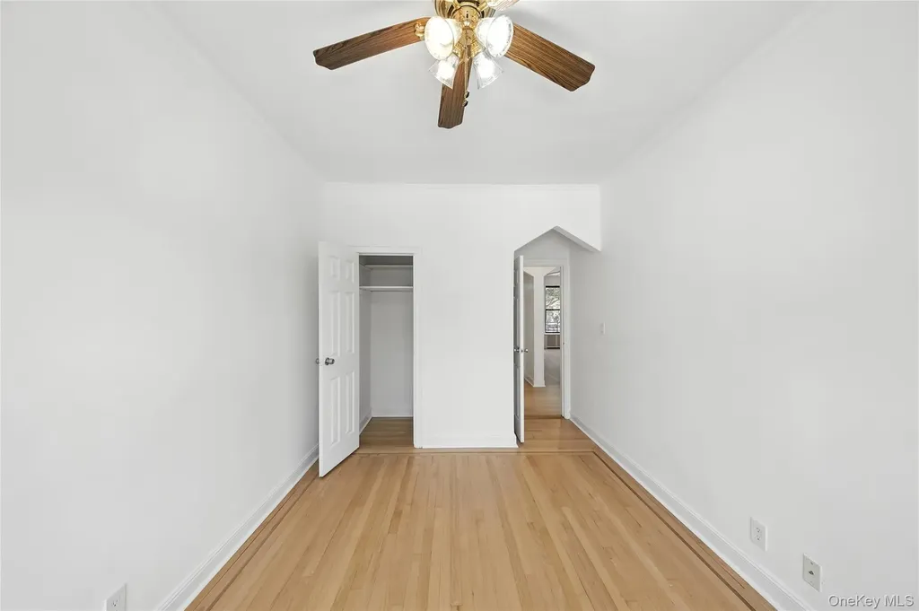 5958 69th Place Maspeth NY 11378