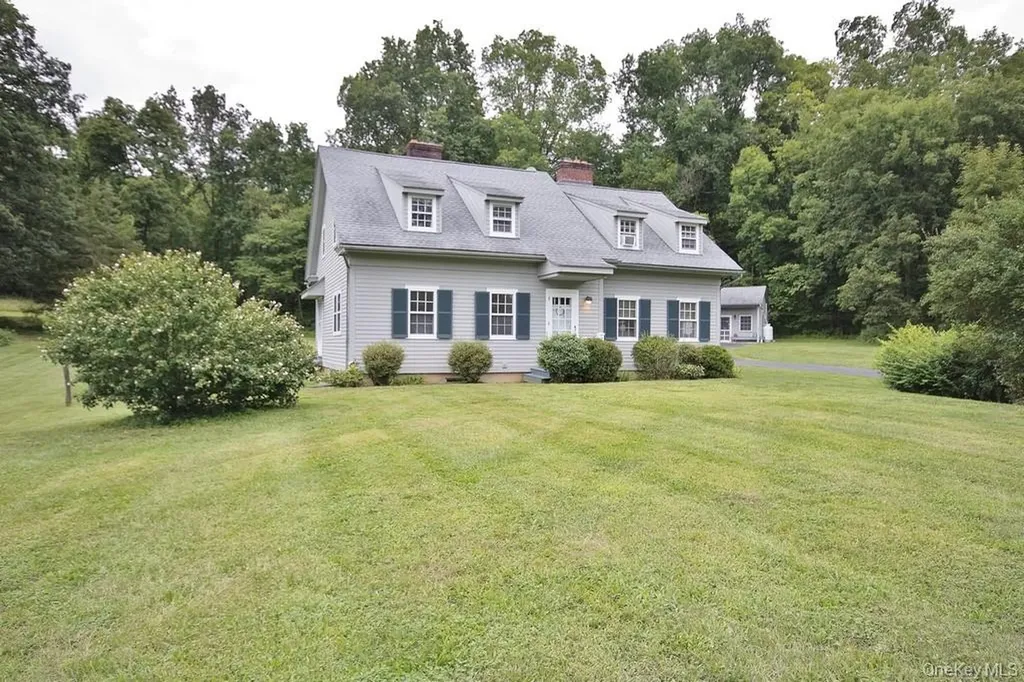 2586 Lucas Turnpike High Falls NY 12440