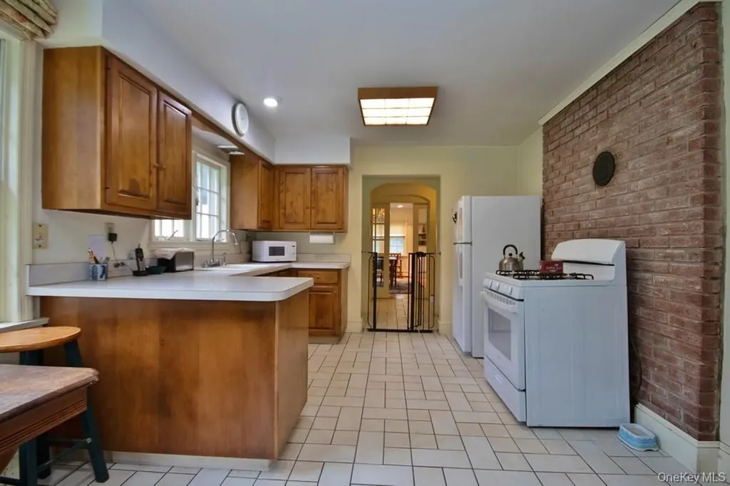 2586 Lucas Turnpike High Falls NY 12440