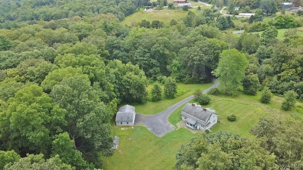 2586 Lucas Turnpike High Falls NY 12440