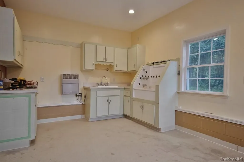 2586 Lucas Turnpike High Falls NY 12440