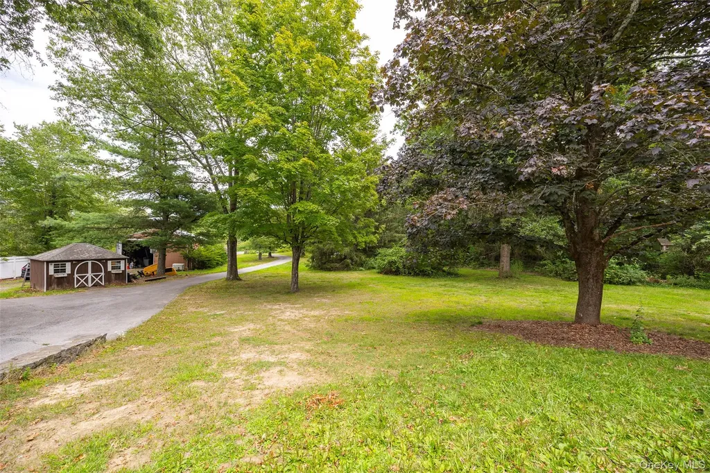 993 State Route 32 Wallkill NY 12589