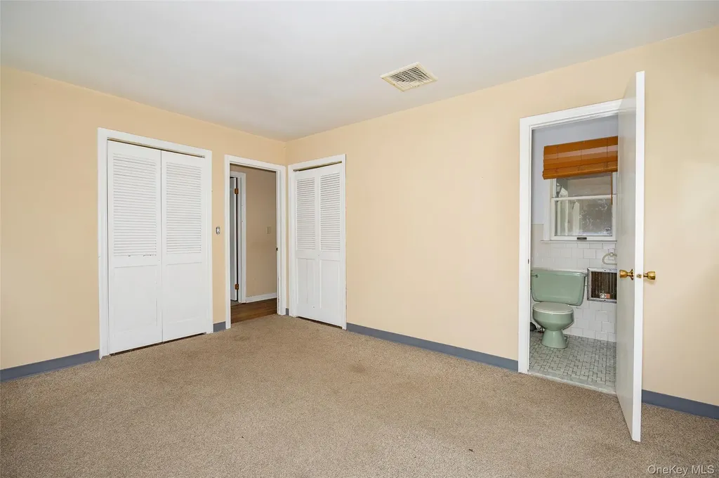 993 State Route 32 Wallkill NY 12589