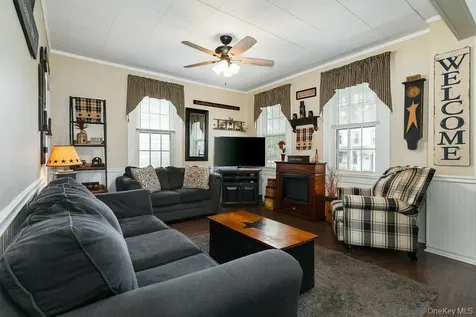 213 Elmendorf Street Kingston NY 12401