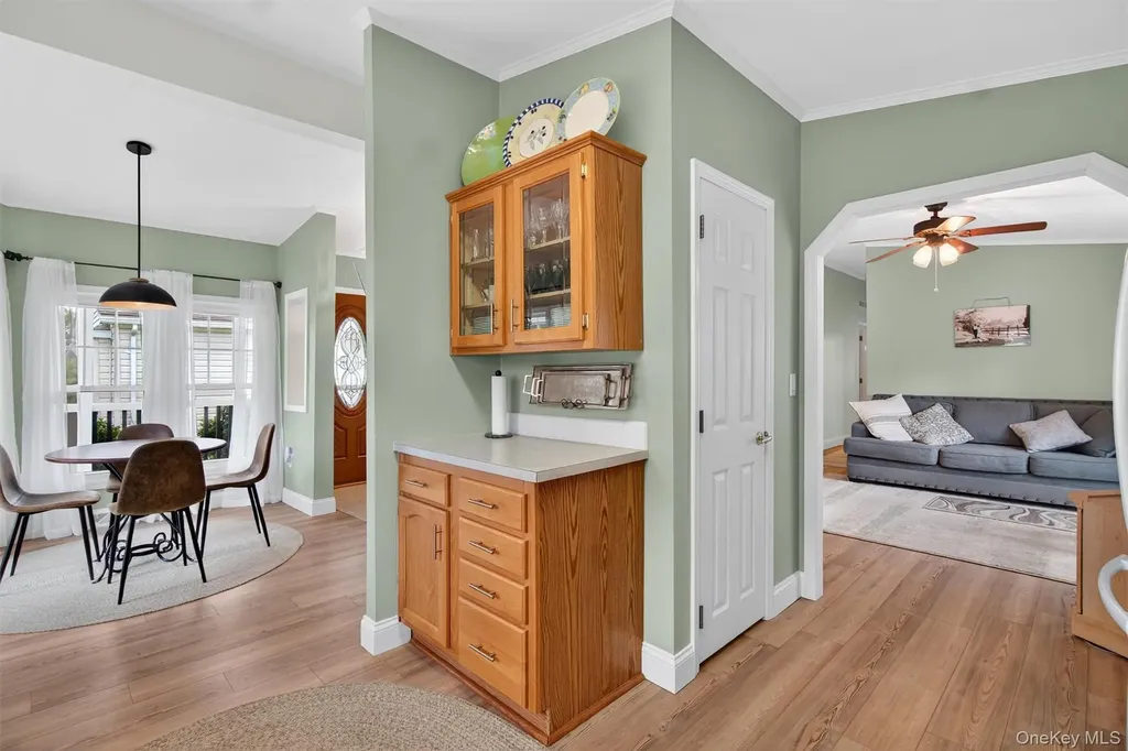 21 Vista Lane Poughkeepsie NY 12603