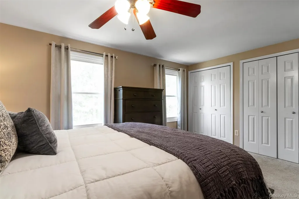1001 Williamsburg Drive Mahopac NY 10541