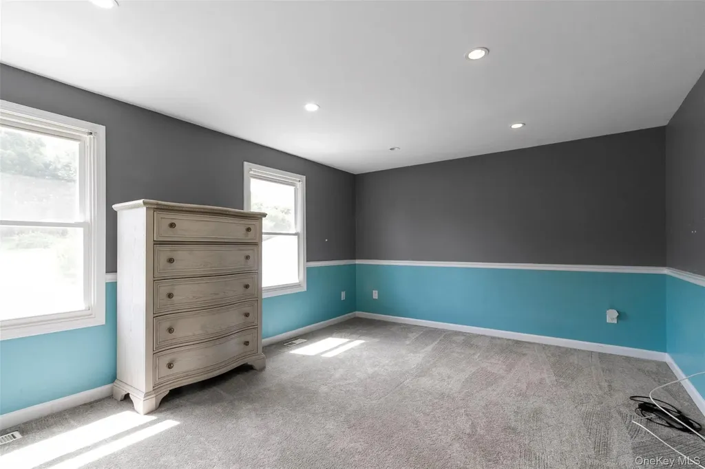 1001 Williamsburg Drive Mahopac NY 10541