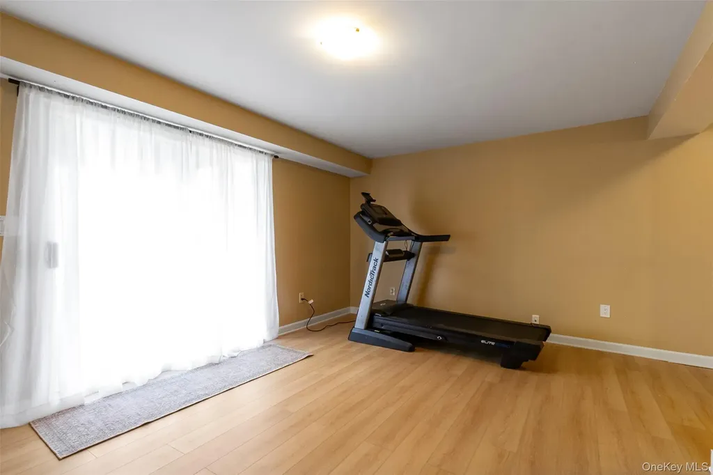 1001 Williamsburg Drive Mahopac NY 10541
