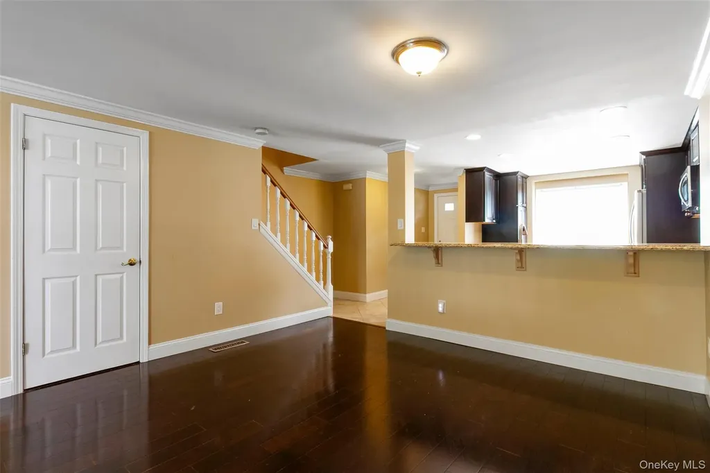 1001 Williamsburg Drive Mahopac NY 10541