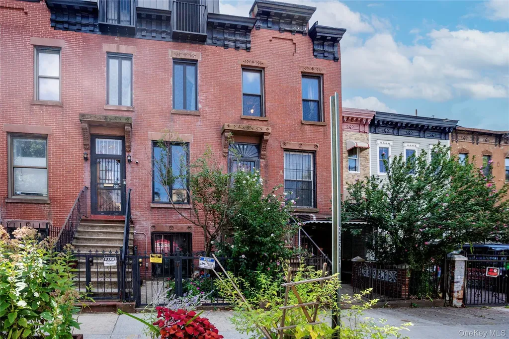 596 Hancock Street Brooklyn NY 11233