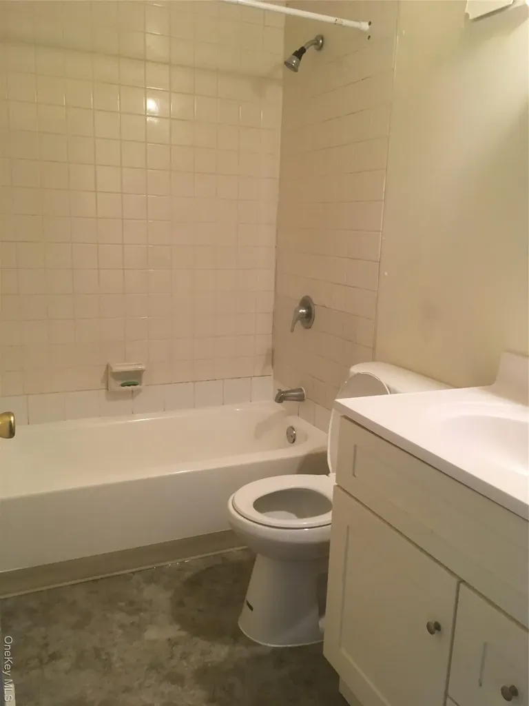 11 Howard Street Poughkeepsie NY 12601