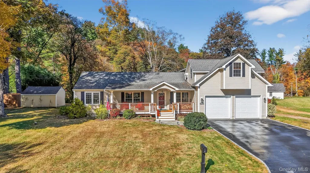 16 White Road Putnam Valley NY 10579