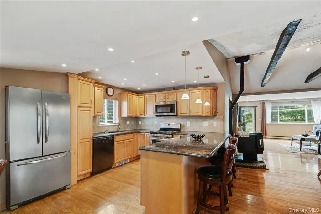 333 Rockledge Road Mahopac NY 10541