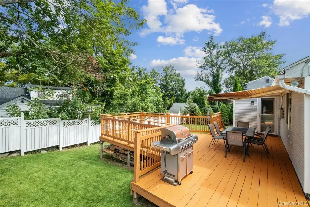 333 Rockledge Road Mahopac NY 10541