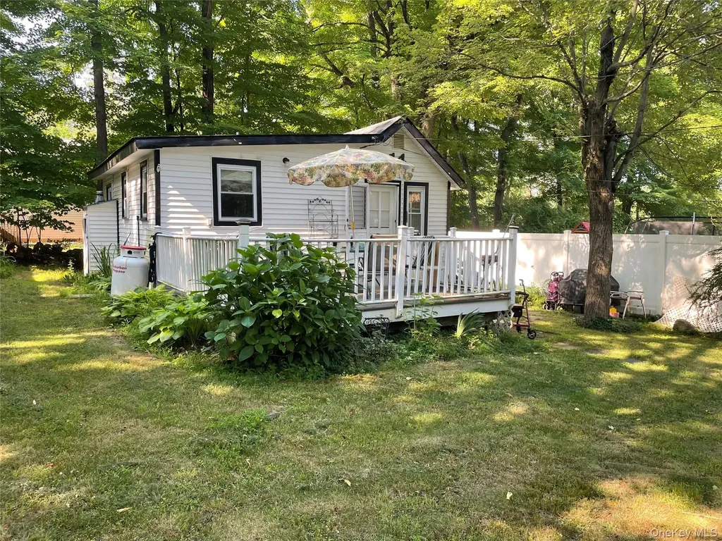 3155 Lexington Avenue Mohegan Lake NY 10567