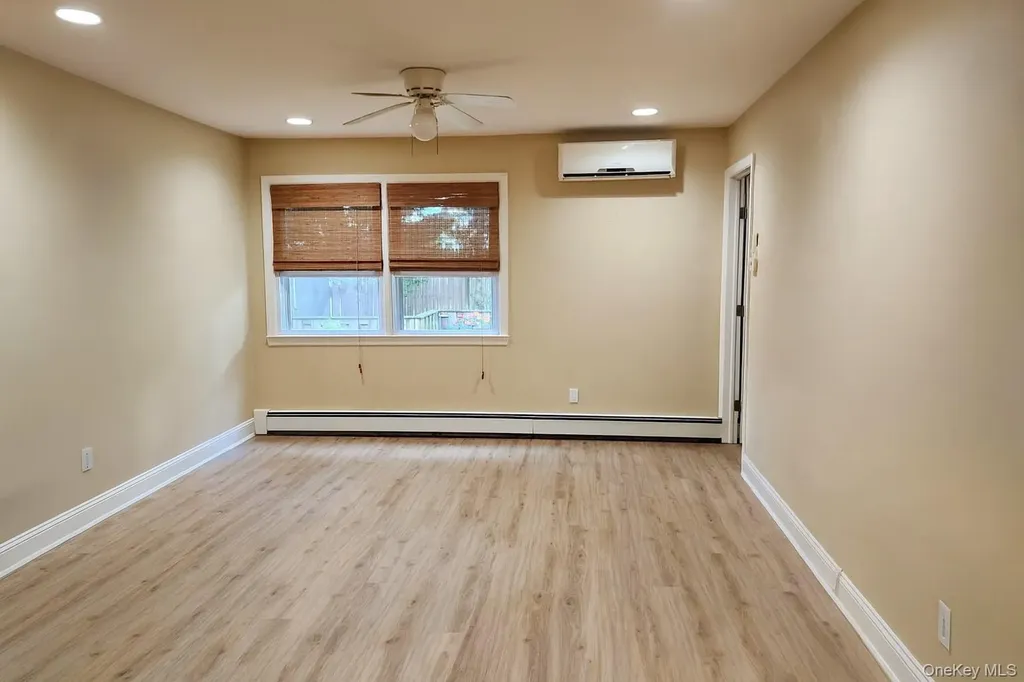 632 E Olive Street Long Beach NY 11561