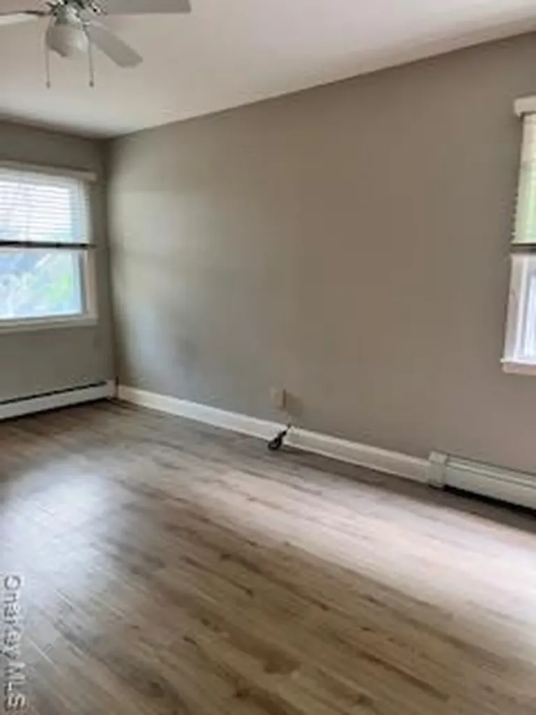 632 E Olive Street Long Beach NY 11561