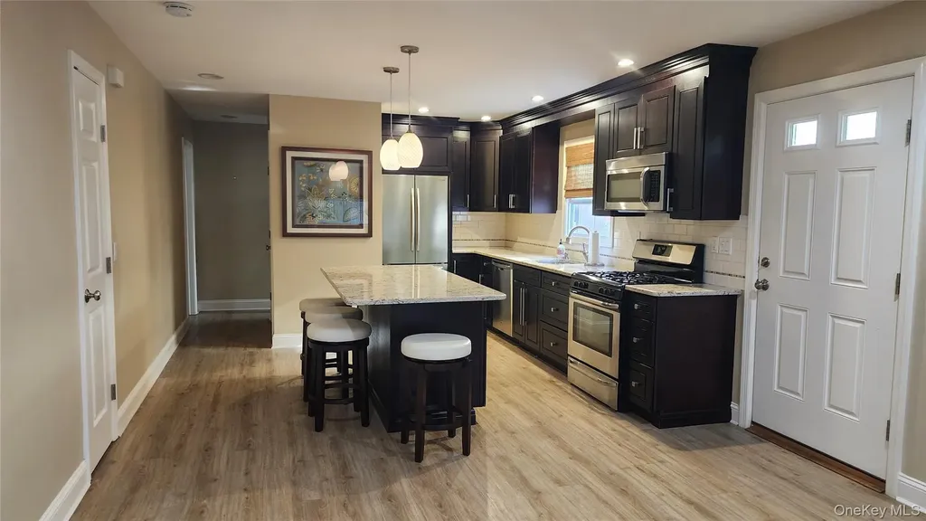 632 E Olive Street Long Beach NY 11561