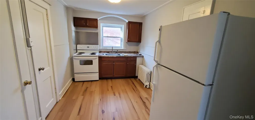 158 6th Street Verplanck NY 10596