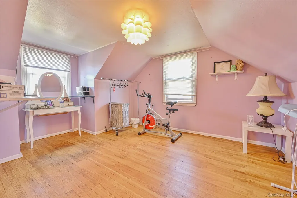 74 Barbara Drive East Meadow NY 11554