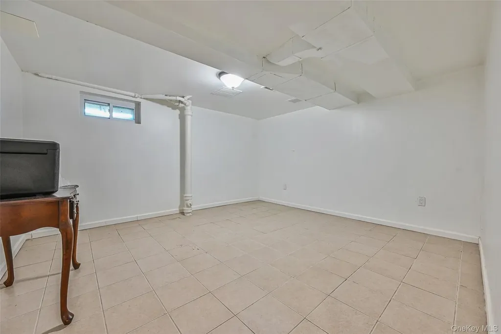 74 Barbara Drive East Meadow NY 11554