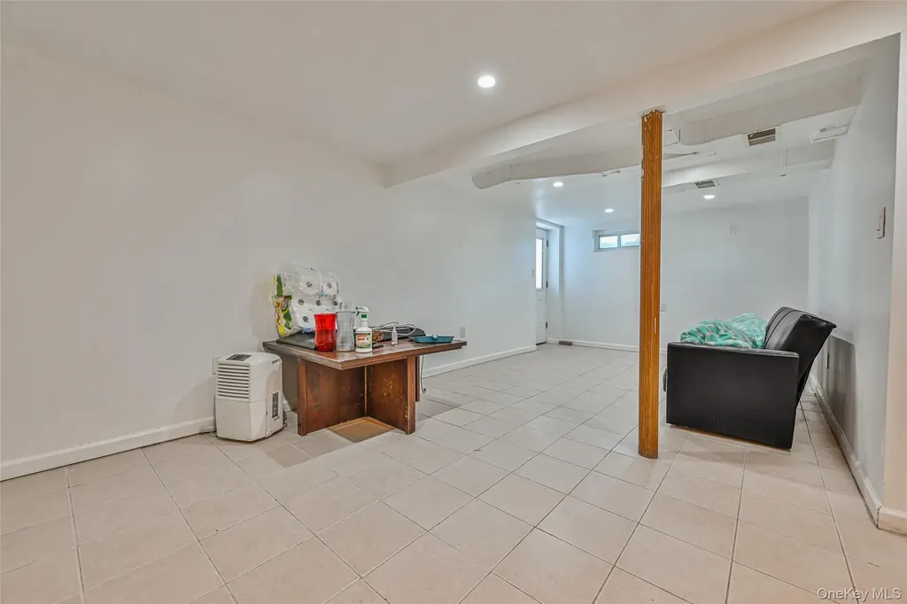 74 Barbara Drive East Meadow NY 11554