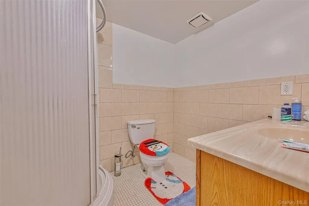 74 Barbara Drive East Meadow NY 11554