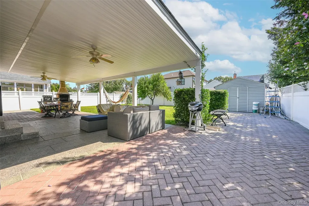 74 Barbara Drive East Meadow NY 11554