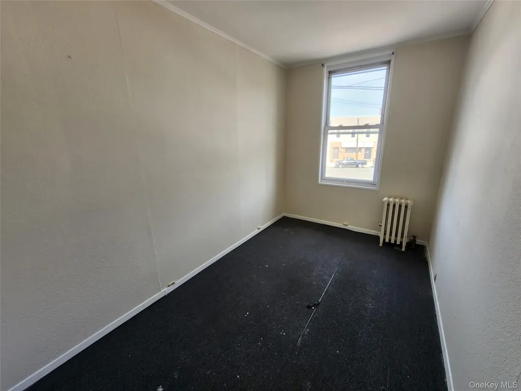 5912 58th Road Maspeth NY 11378