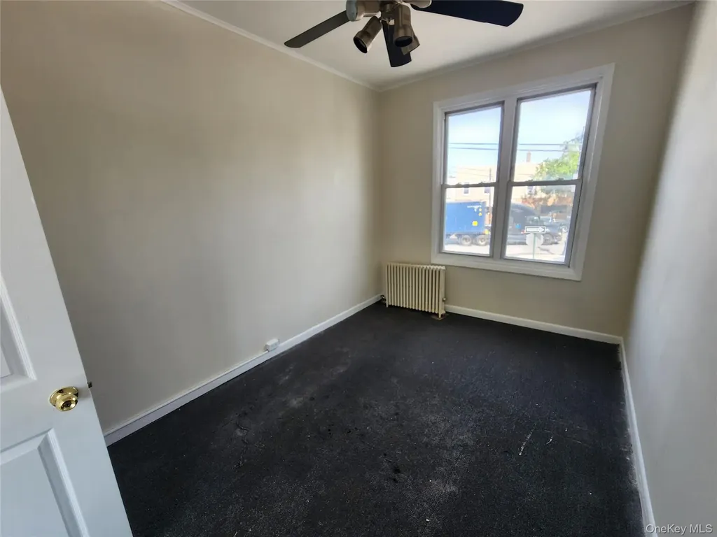 5912 58th Road Maspeth NY 11378