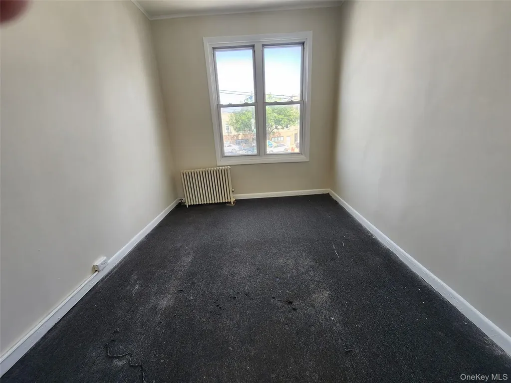 5912 58th Road Maspeth NY 11378