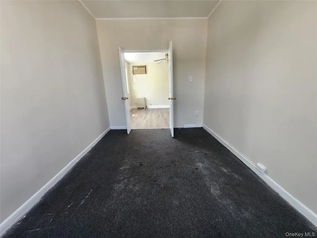 5912 58th Road Maspeth NY 11378