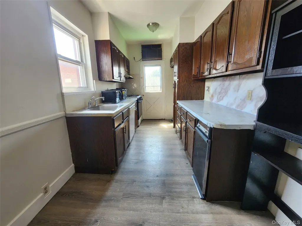 5912 58th Road Maspeth NY 11378